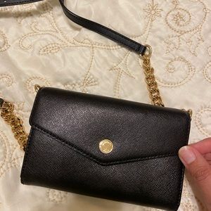 MICHAEL KORS Black Crossbody Purse